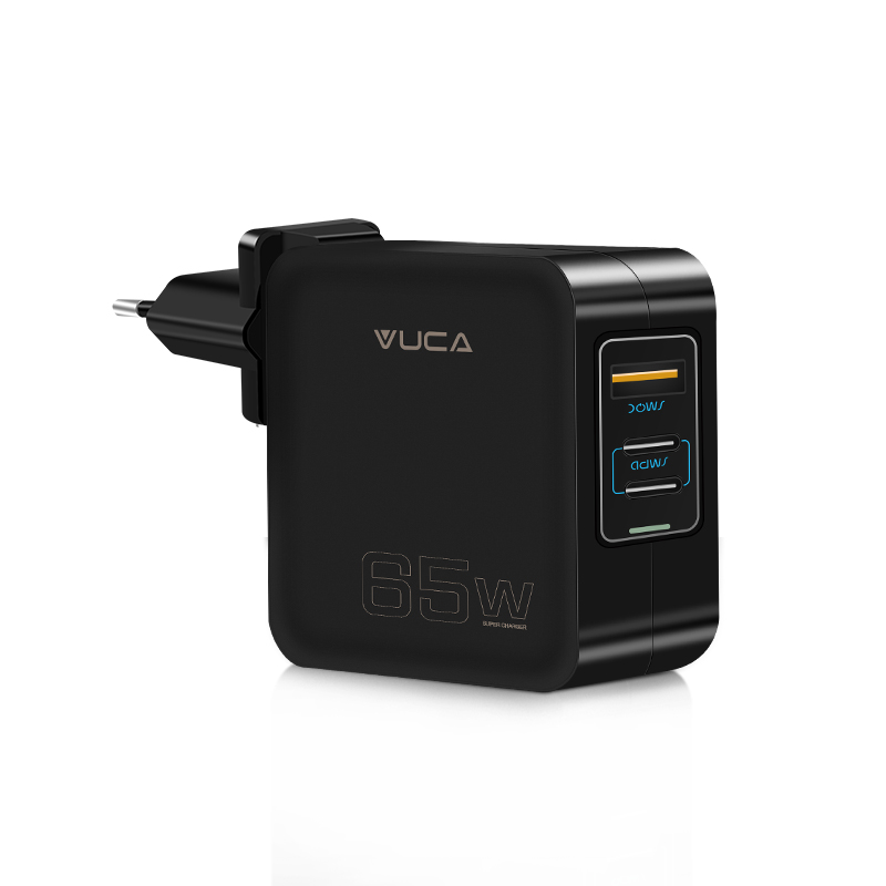 Y8  65W GaN快速充電器